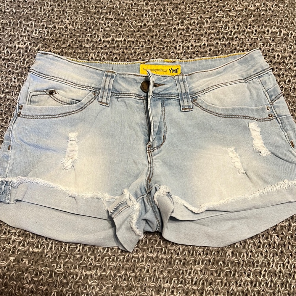 Wanna Betta Butt? Shorts